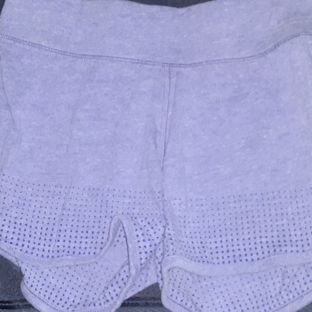 Shorts - Picture 3 of 3